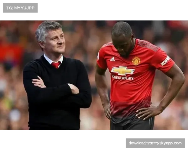 福图纳锡塔德前锋考克斯依赖高空争顶,成球队进攻支点 福图纳锡塔德前锋考克斯依赖高空争顶,成球队进攻支点