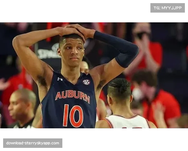 小贾巴里史密斯积极态度，促进球队内部团结